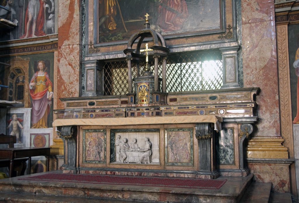Altar with Grating to Nuns' Choir